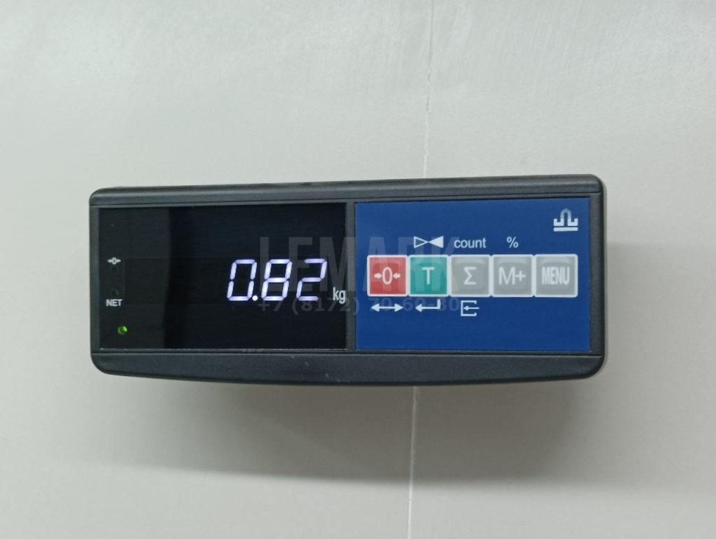 Фонарь задний наружный правый