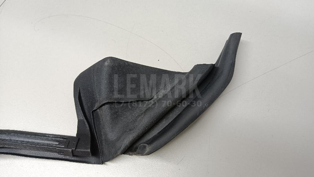 Уплотнитель стекла двери