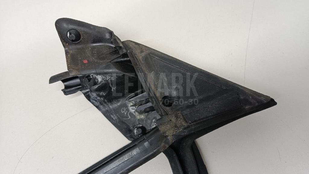 Уплотнитель стекла двери