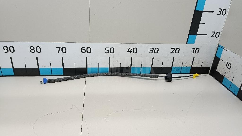 Трос открывания двери