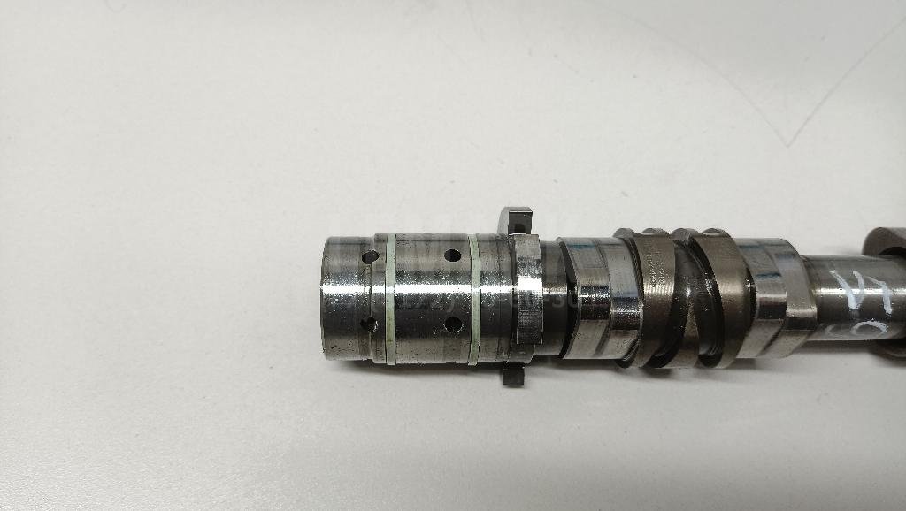 Распредвал впускной