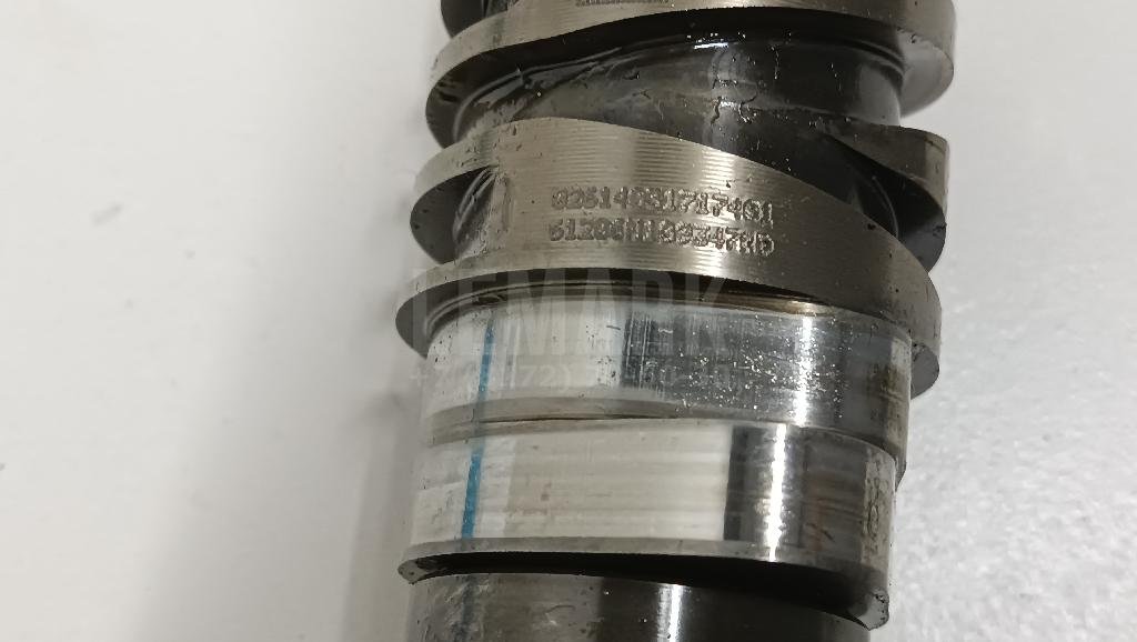 Распредвал впускной