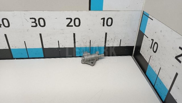 Натяжитель цепи