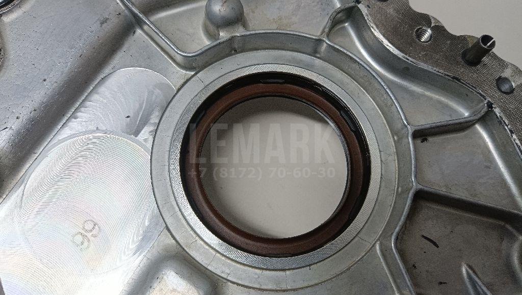 Крышка двигателя передняя