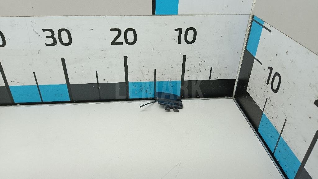 Заглушка буксировочного крюка