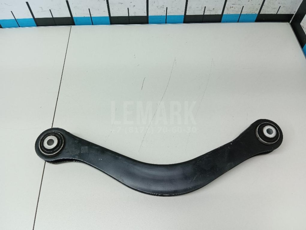 Рычаг задний верхний левый