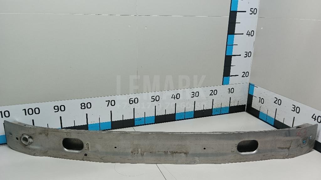 Усилитель переднего бампера