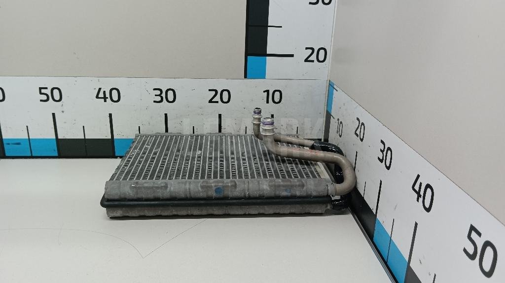 Испаритель кондиционера для  Audi A5/S5 (F5) 2017