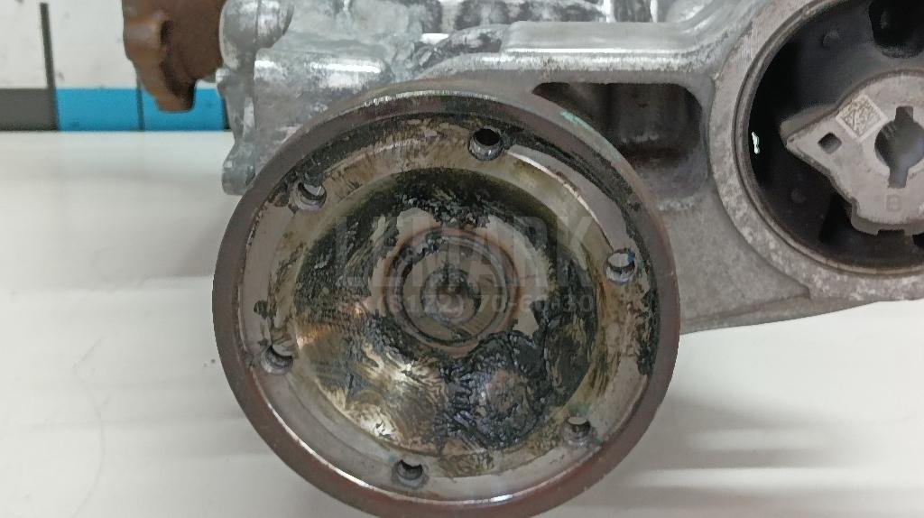 Редуктор заднего моста