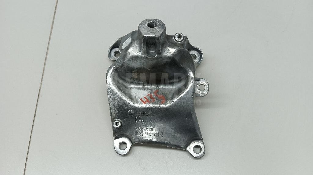 Кронштейн опоры двигателя