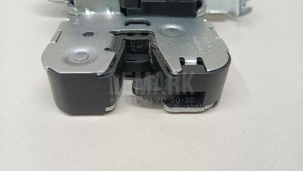 Замок багажника