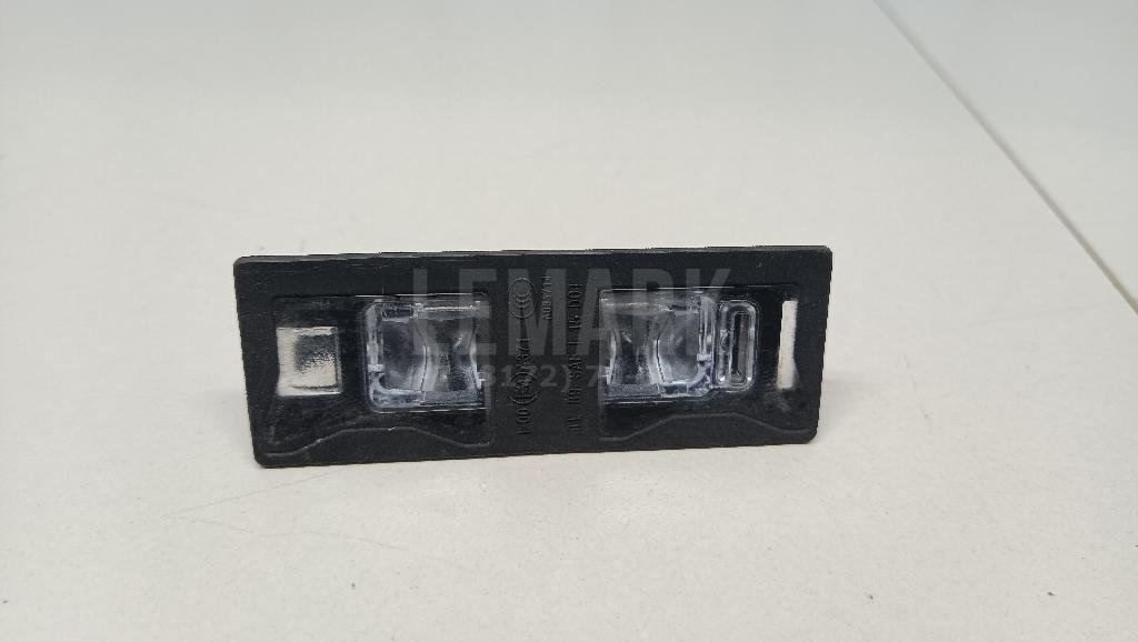 Фонарь подсветки номера