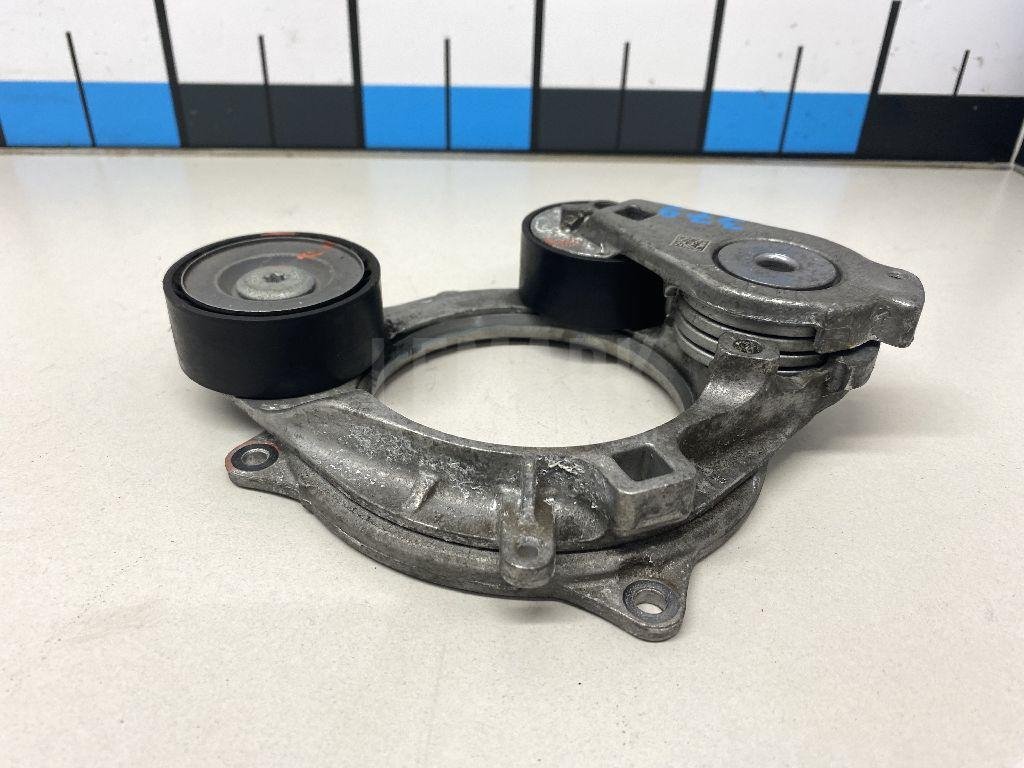 Ролик-натяжитель ручейкового ремня