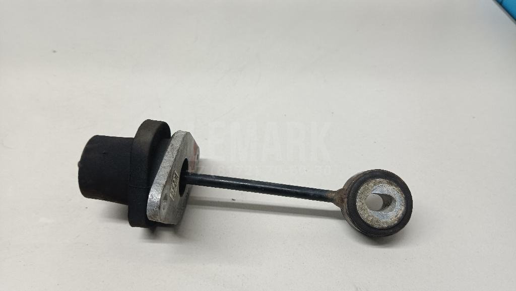 Опора двигателя левая