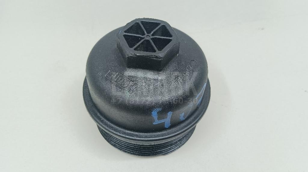 Крышка масляного фильтра