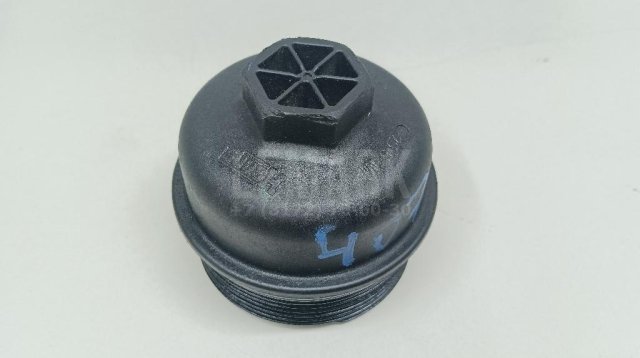 Крышка масляного фильтра