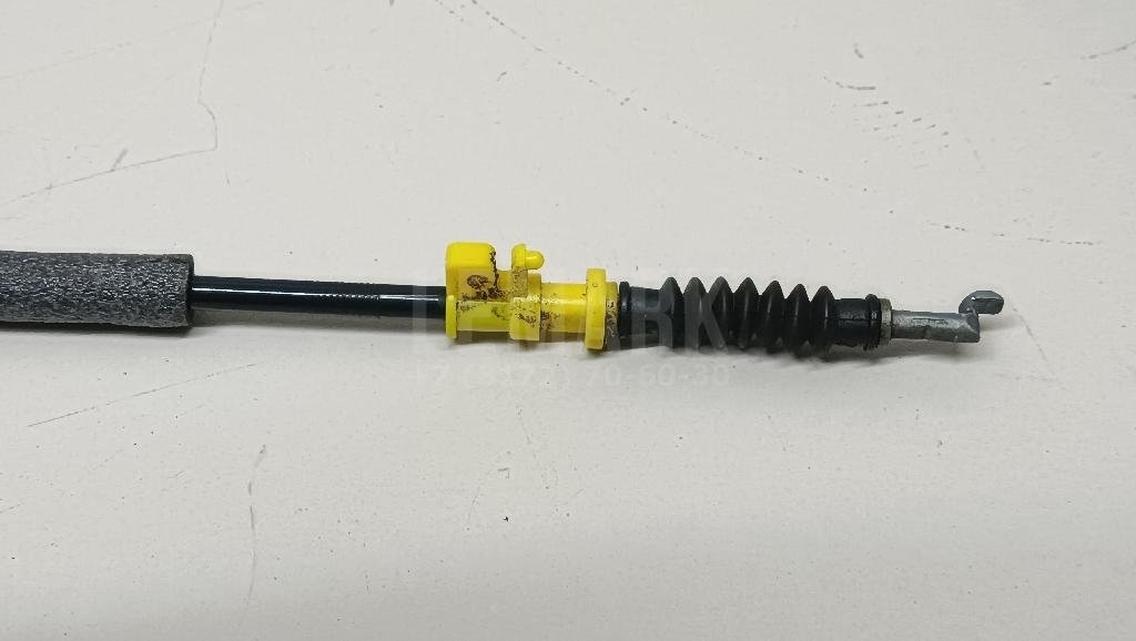 Трос открывания двери