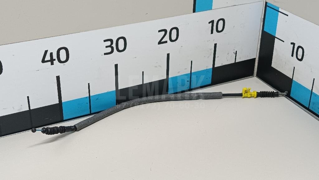 Трос открывания двери