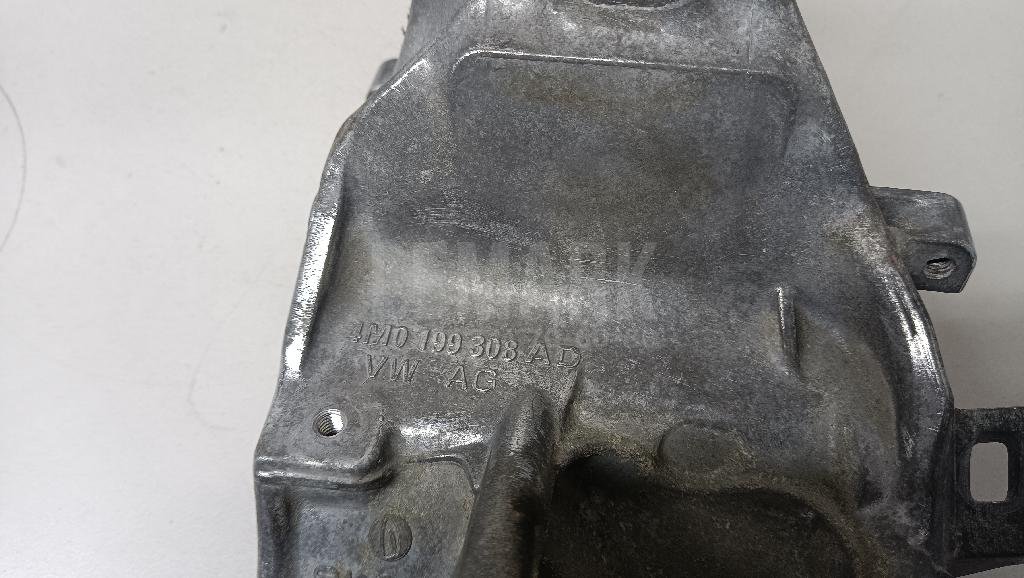 Кронштейн двигателя правый