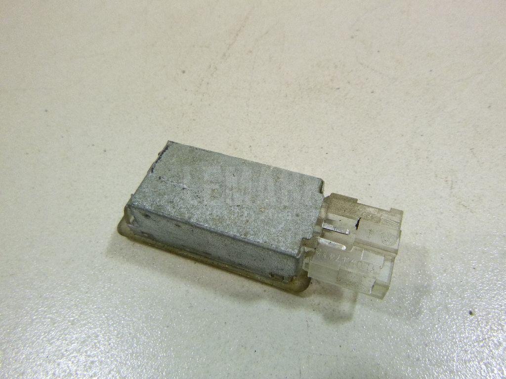 Плафон салонный