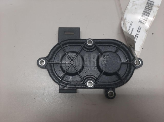 Крышка распредвала