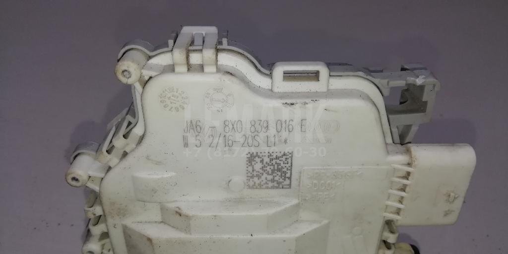 Замок двери задней правой