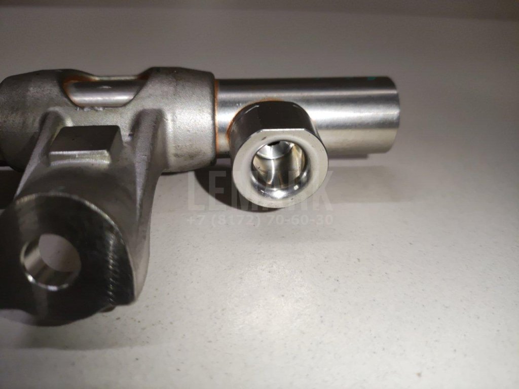 Рейка топливная (рампа)