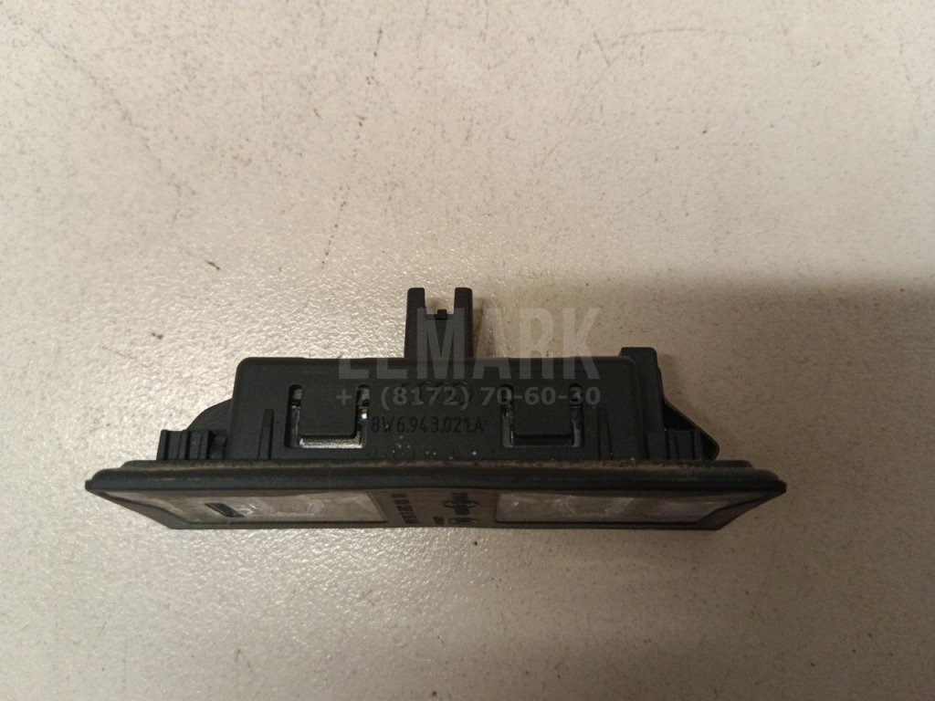 Фонарь подсветки номера