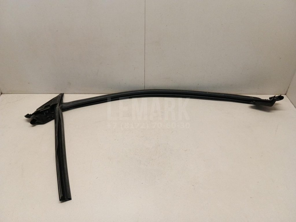 Уплотнитель стекла двери