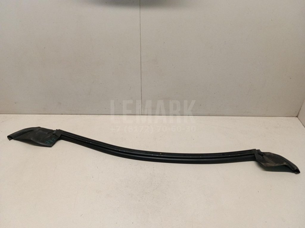 Уплотнитель стекла двери