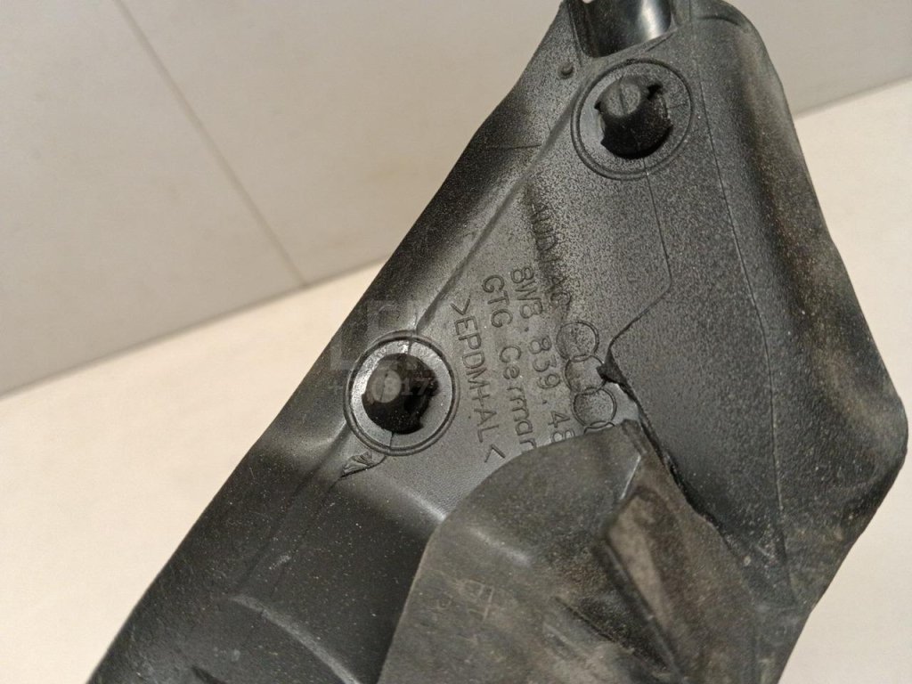 Уплотнитель стекла двери