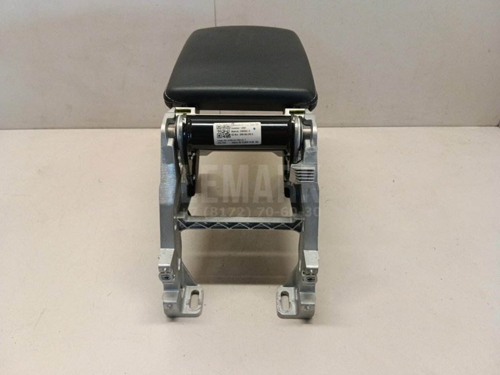 Подлокотник для  Audi A3 [8PA] Sportback 2004-2013