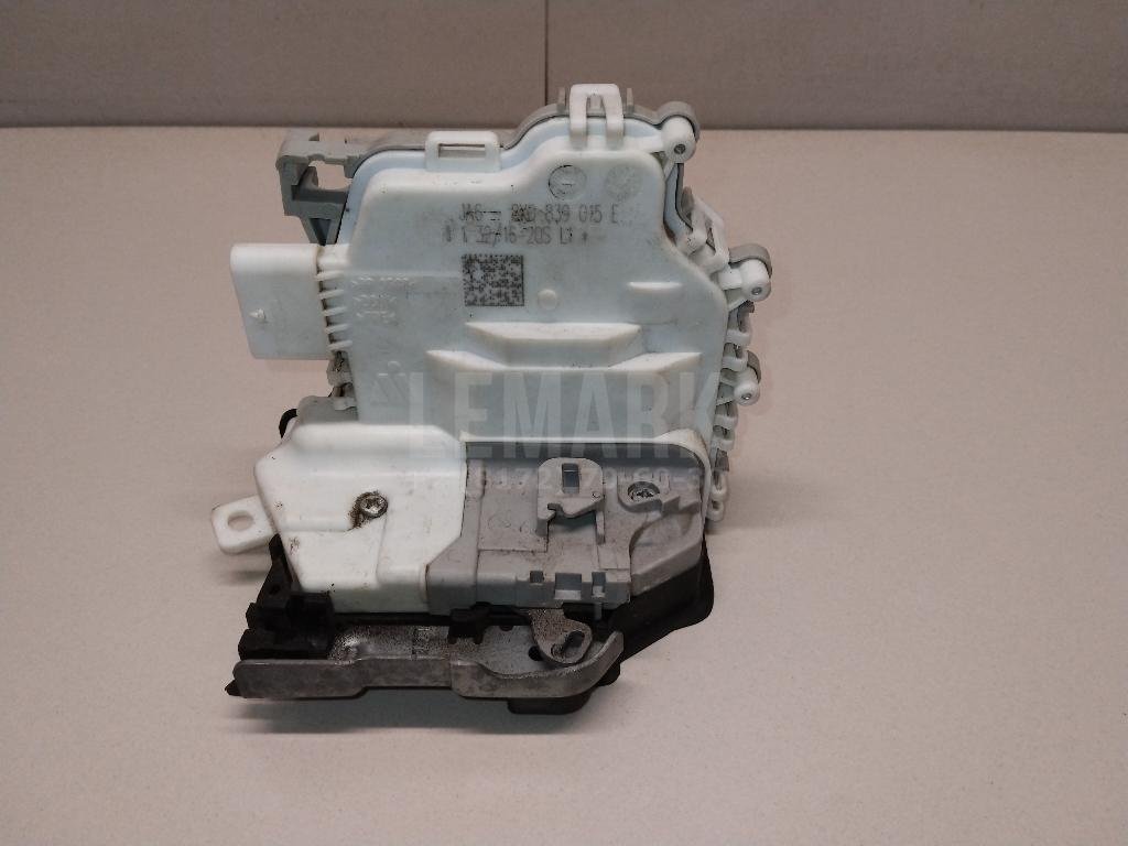 Замок двери задней левой