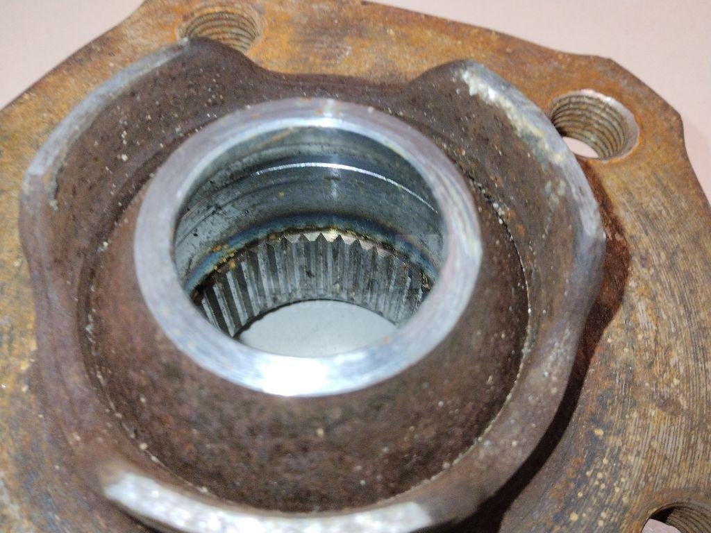 Ступица передняя/задняя