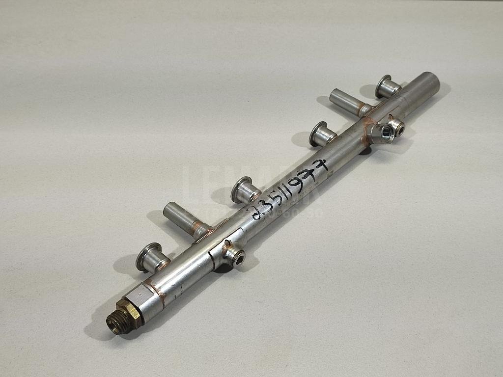 Рейка топливная (рампа)