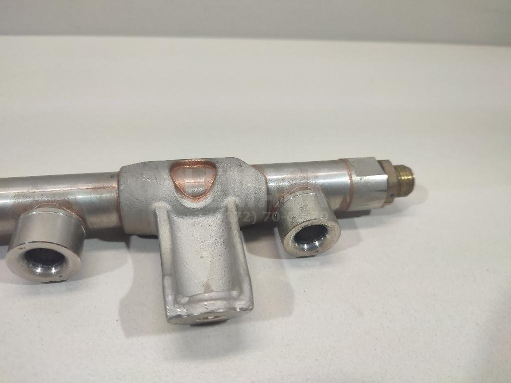 Рейка топливная (рампа)