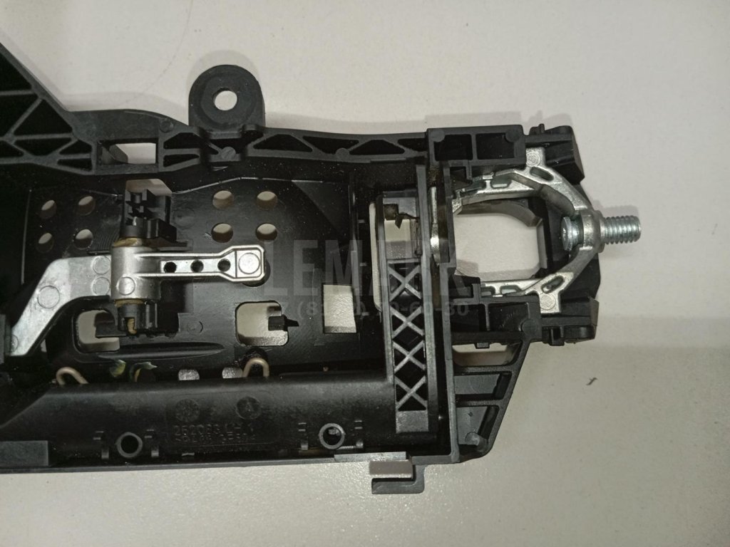 Кронштейн ручки