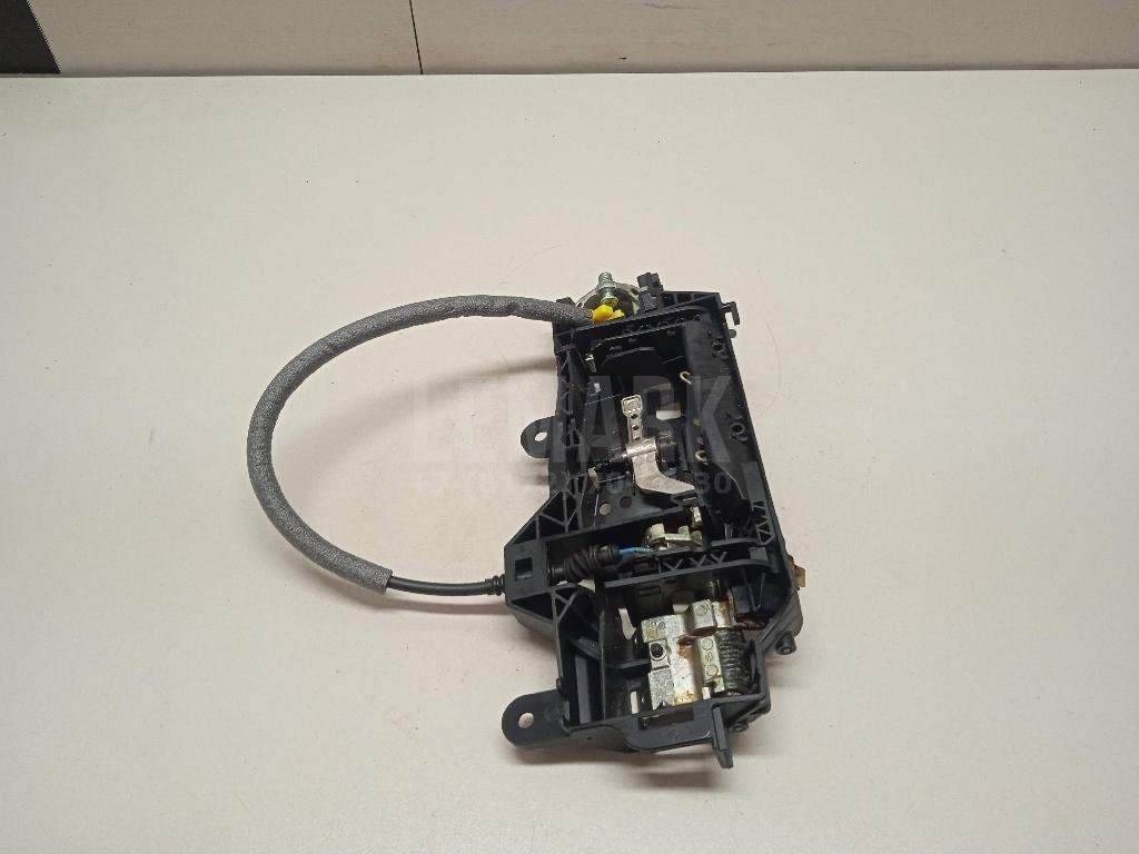 Кронштейн ручки для  Audi A1 (8X) 2010-2018