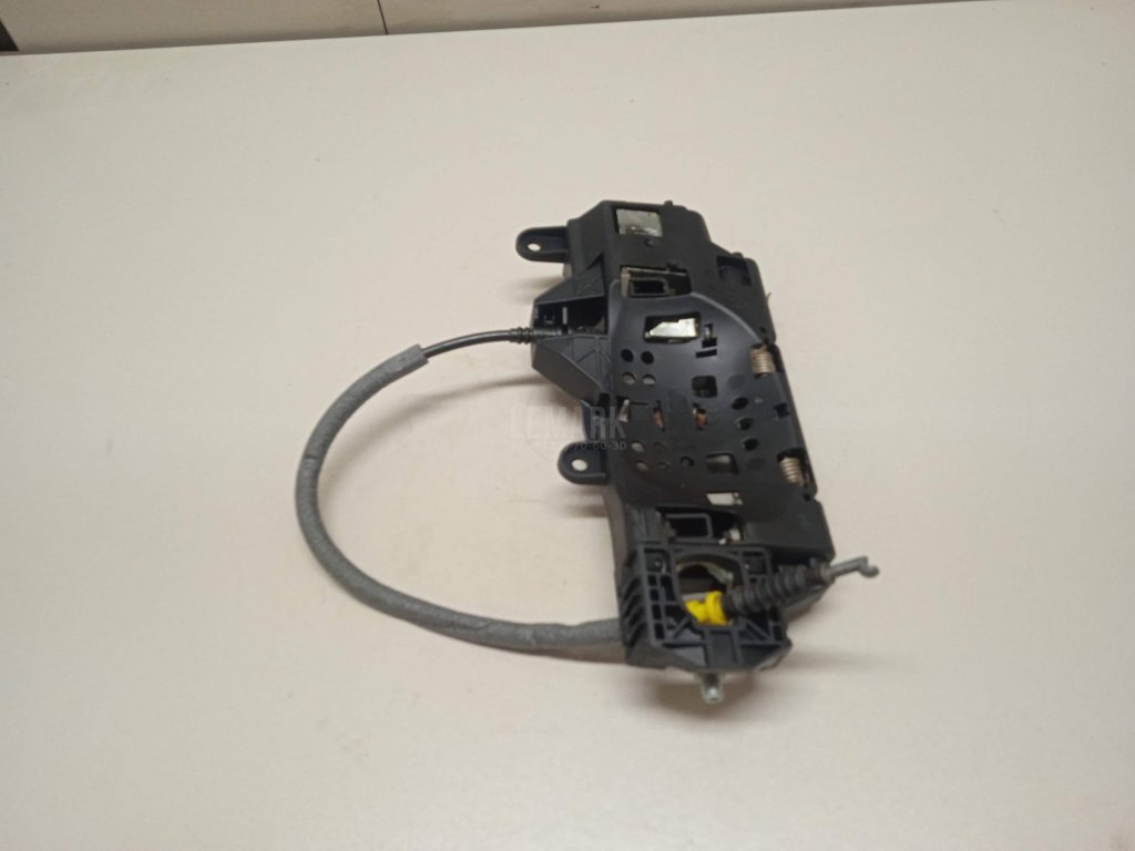 Кронштейн ручки для  Audi A1 (8X) 2010-2018