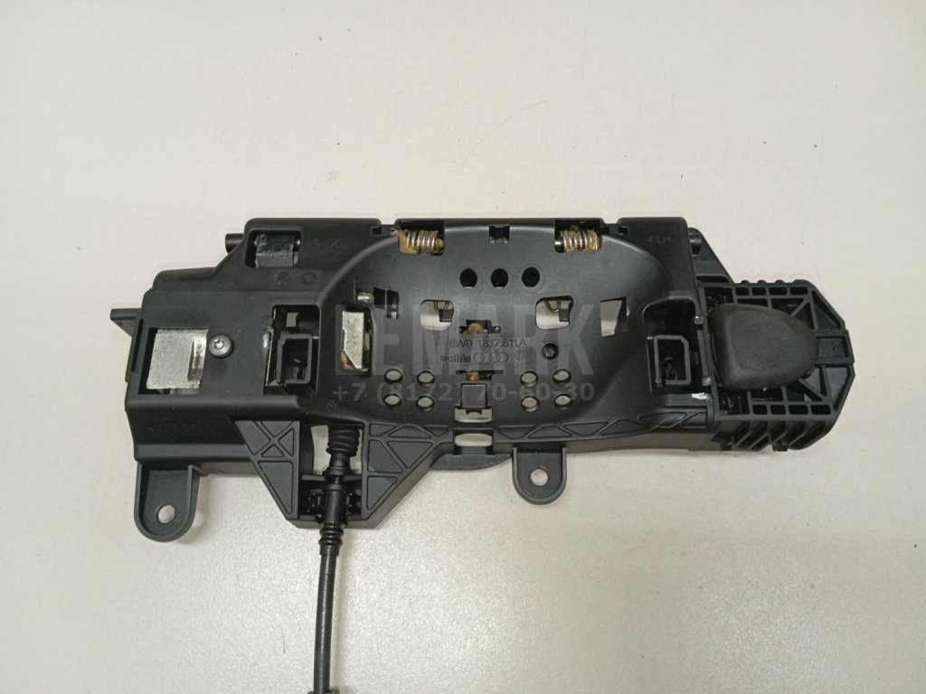 Кронштейн ручки для  Alfa Romeo Giulietta 2010-2020