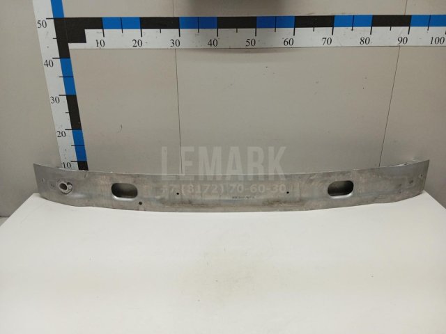 Усилитель переднего бампера