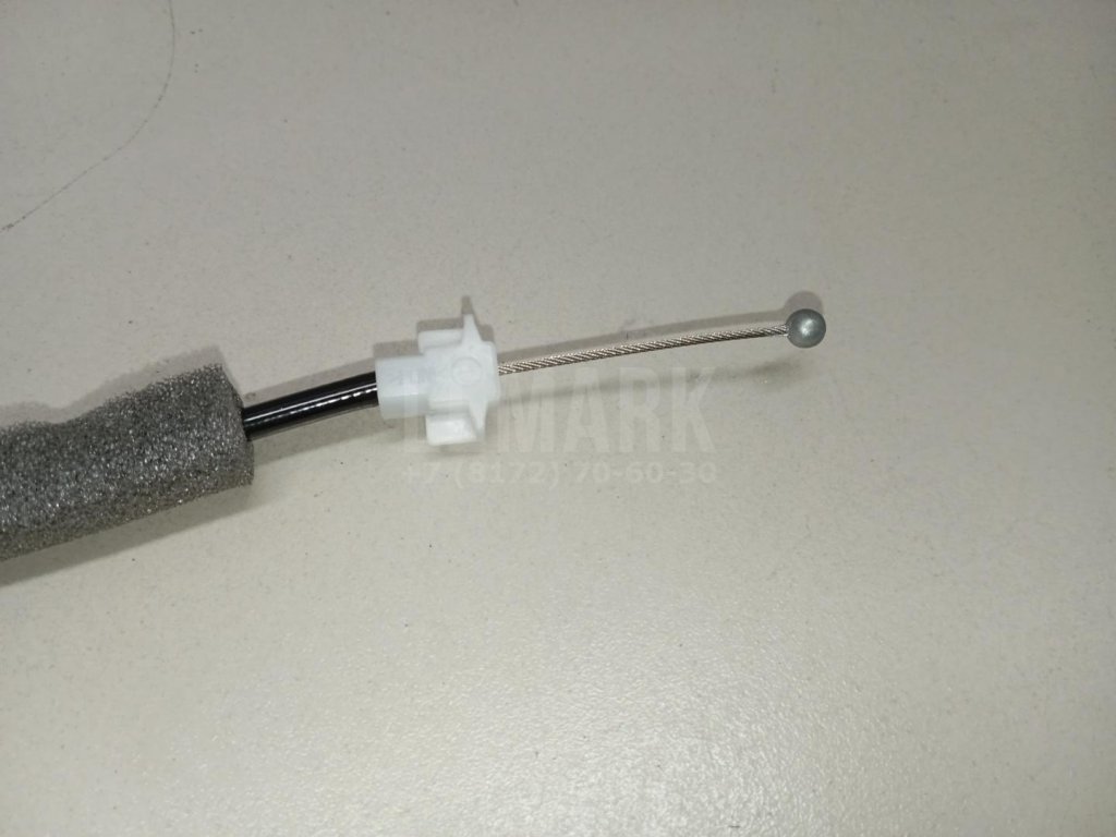 Трос открывания багажника