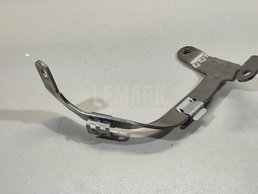 Кронштейн (сопут. товар)