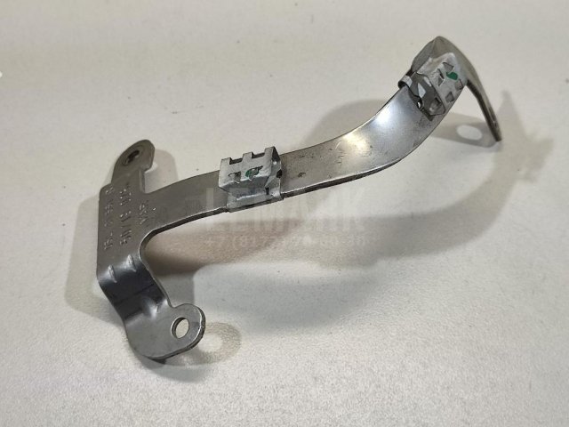 Кронштейн (сопут. товар)