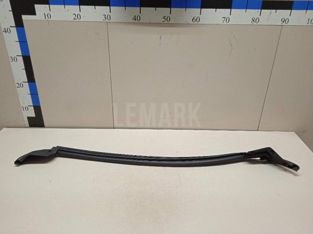 Уплотнитель стекла двери