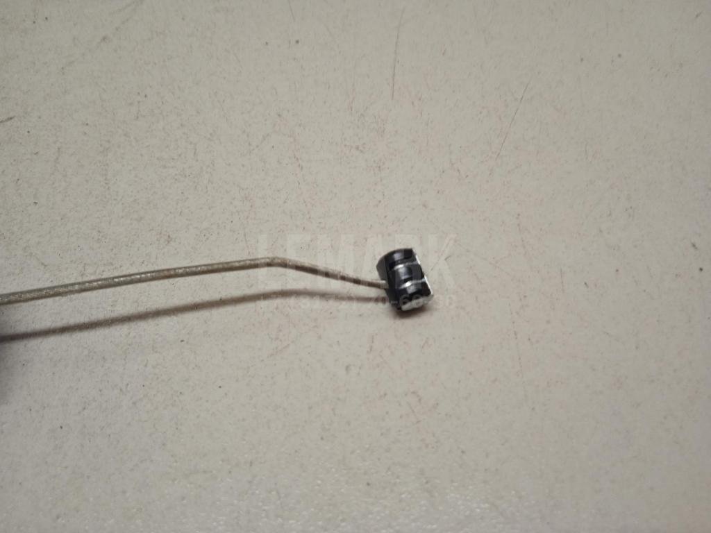 Трос открывания задней двери