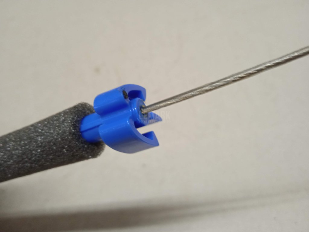 Трос открывания задней двери