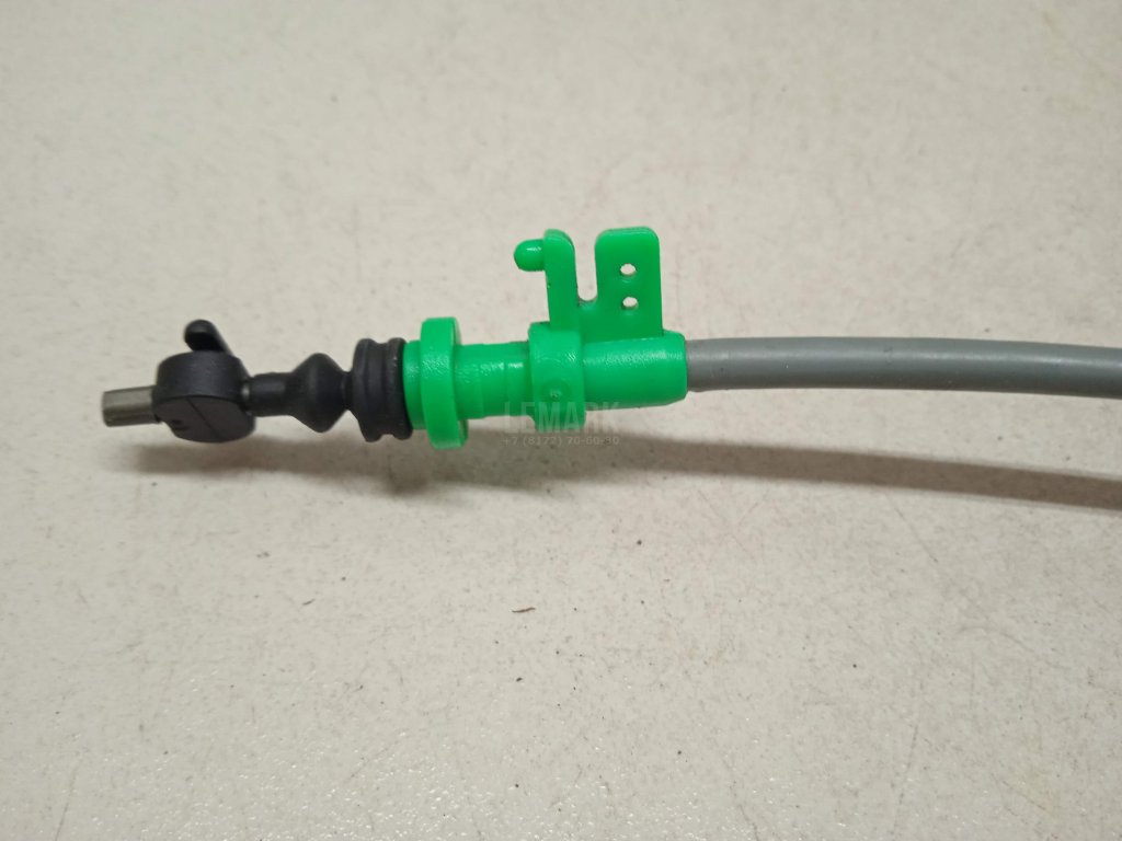 Трос открывания задней двери