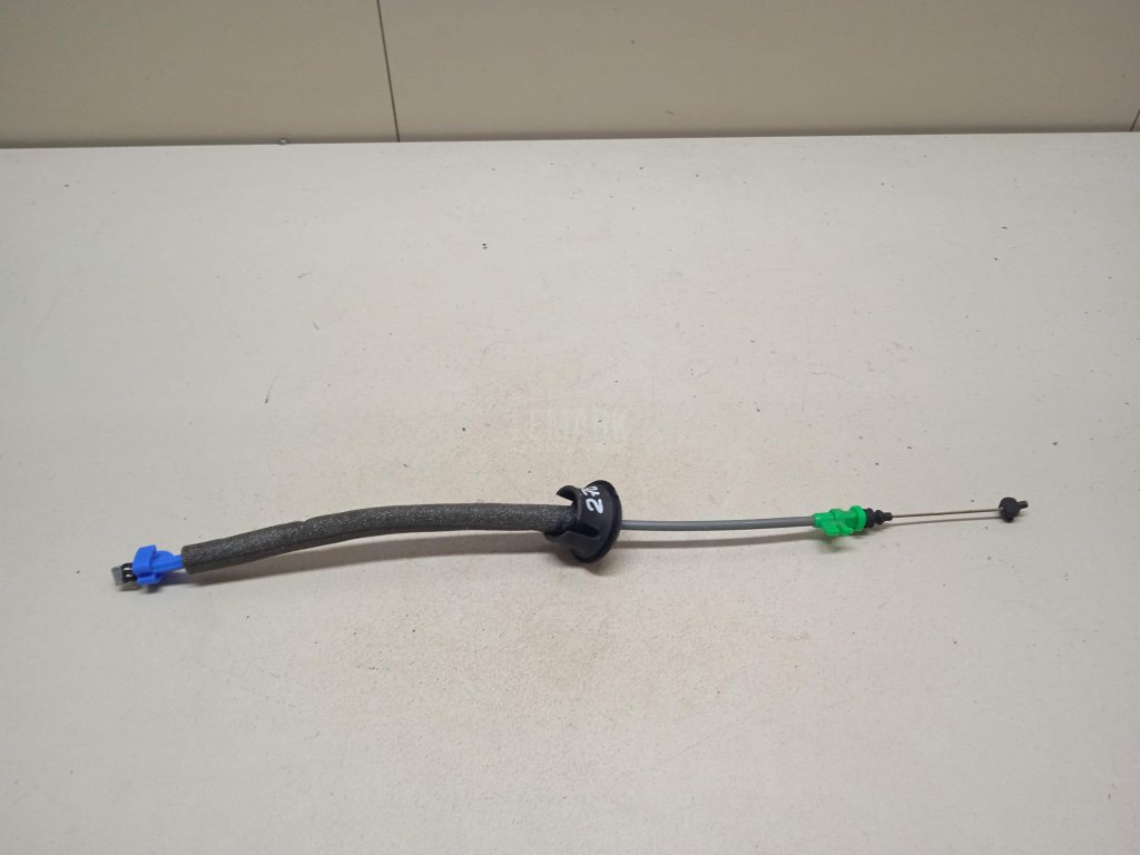 Трос открывания задней двери