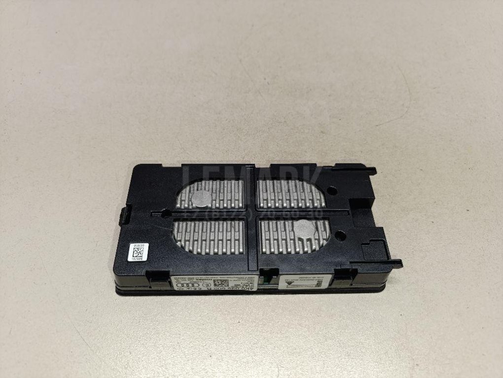 Док-станция для беспроводной зарядки